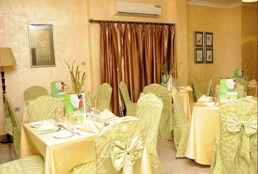 Ofas Chelsea Hotel Abuja Exterior photo
